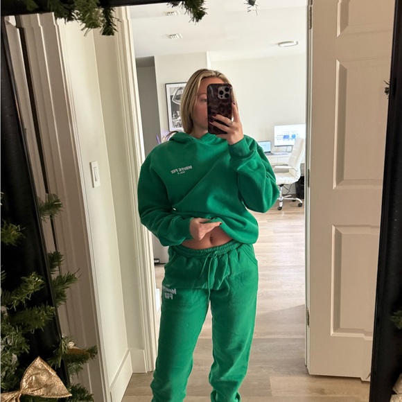 Green White Fox Boutique Hoodie and Sweatpants Set - Picture 7 of 12
